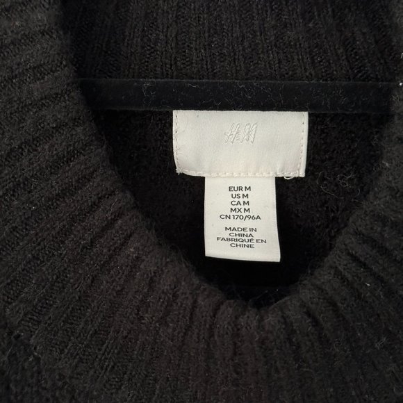 Striped Sweater Dress - Picture 4 of 5